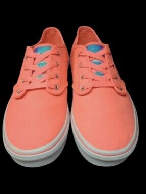 VANS OFF THE WALL HOLOGRAPHIC NEON PINK LOW TOP LACE UP AUTHENTIC SKATE SHOES